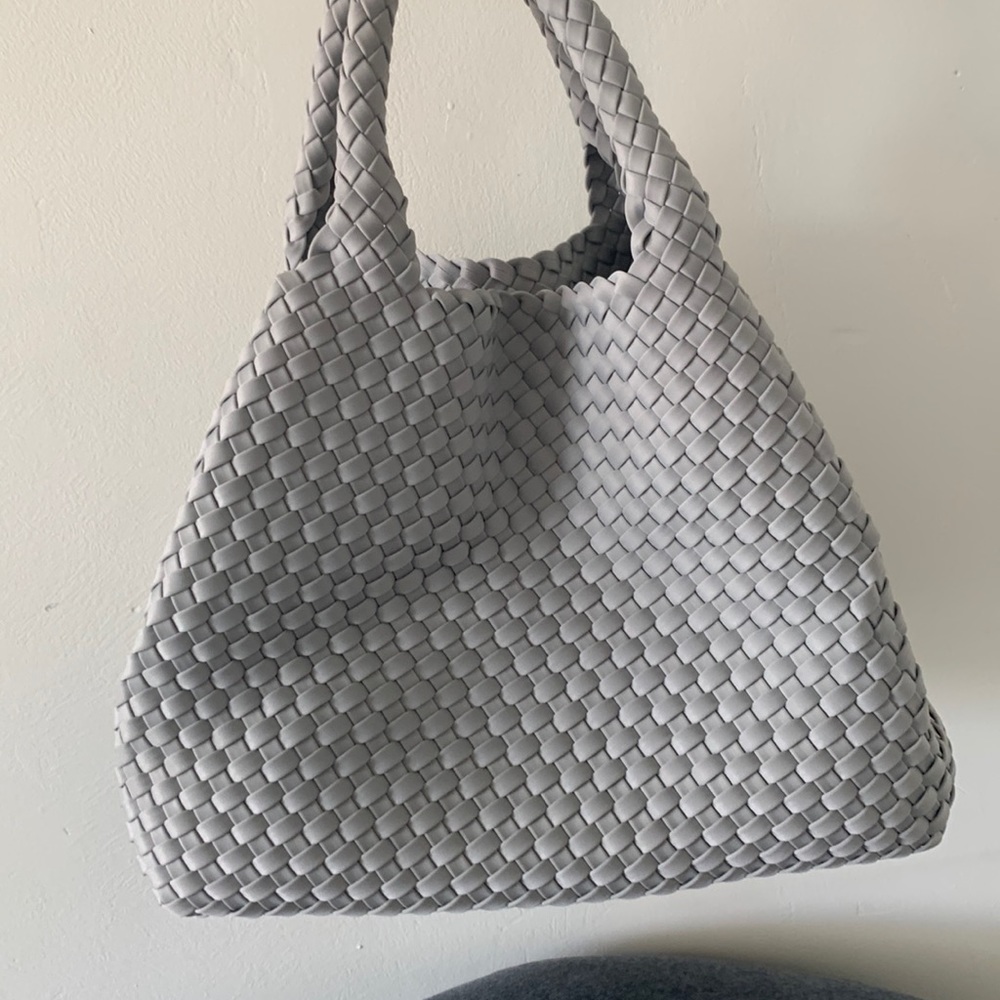Naghedi tote, small pouch and duster